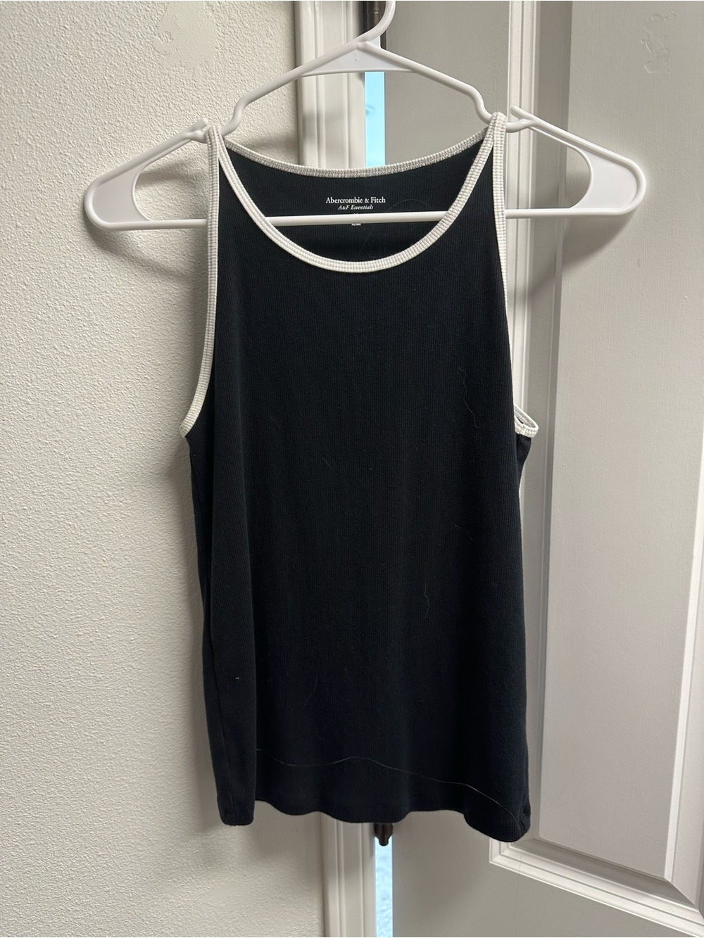 Abercrombie Essential Tuckable High-Neck 90s Rib Tank